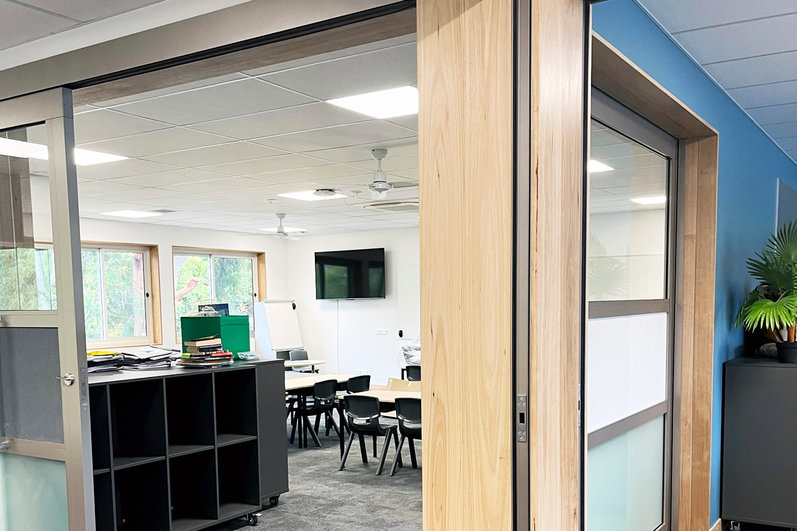 acoustic glazed sliders in flexible learning spaces